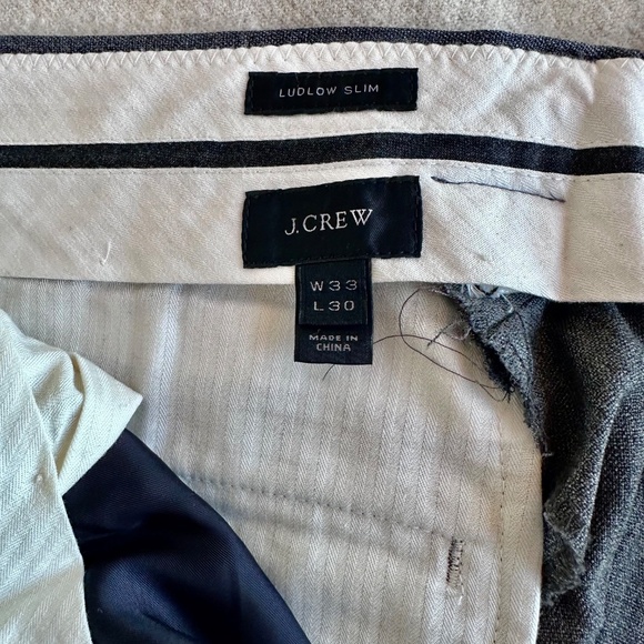 J. Crew light grey Ludlow traveler suit in tropical wool, size 38S - Picture 13 of 15